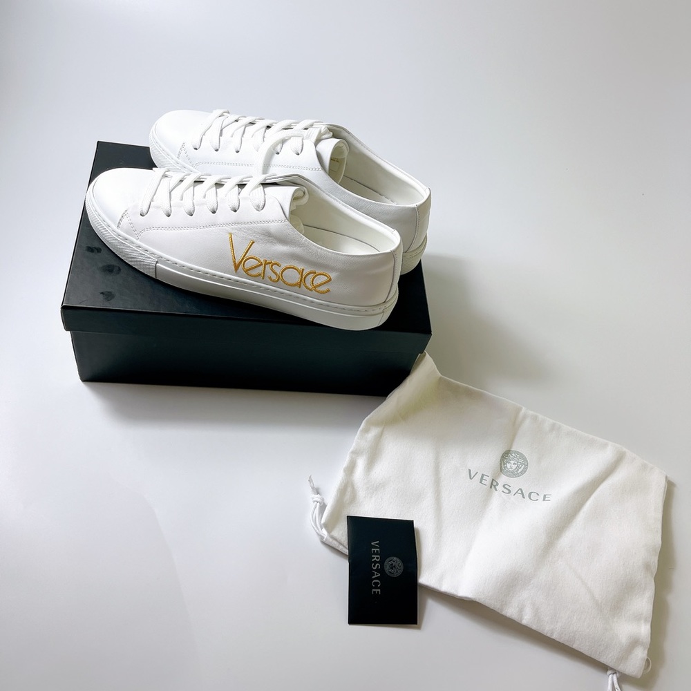 NWT Versace shoes size 39